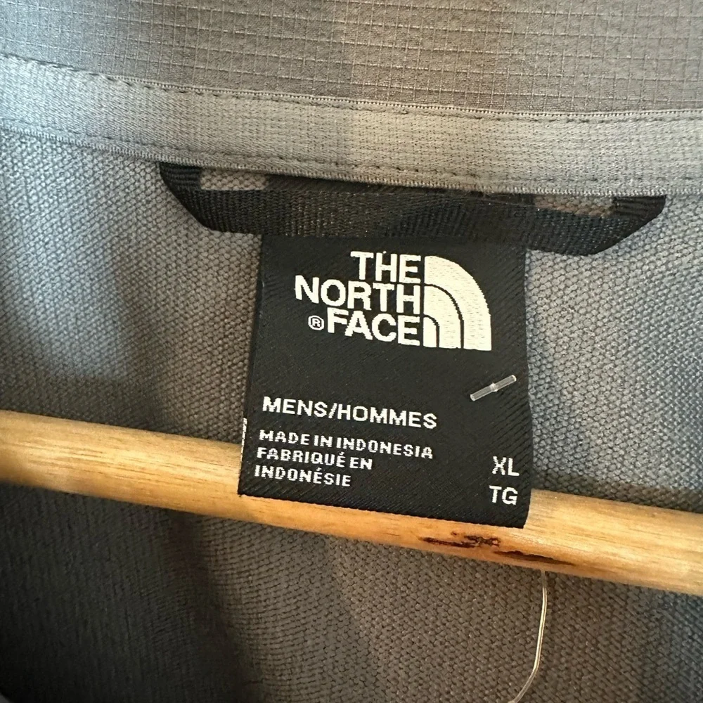 The North Face Men's Gray Softshell Jacket